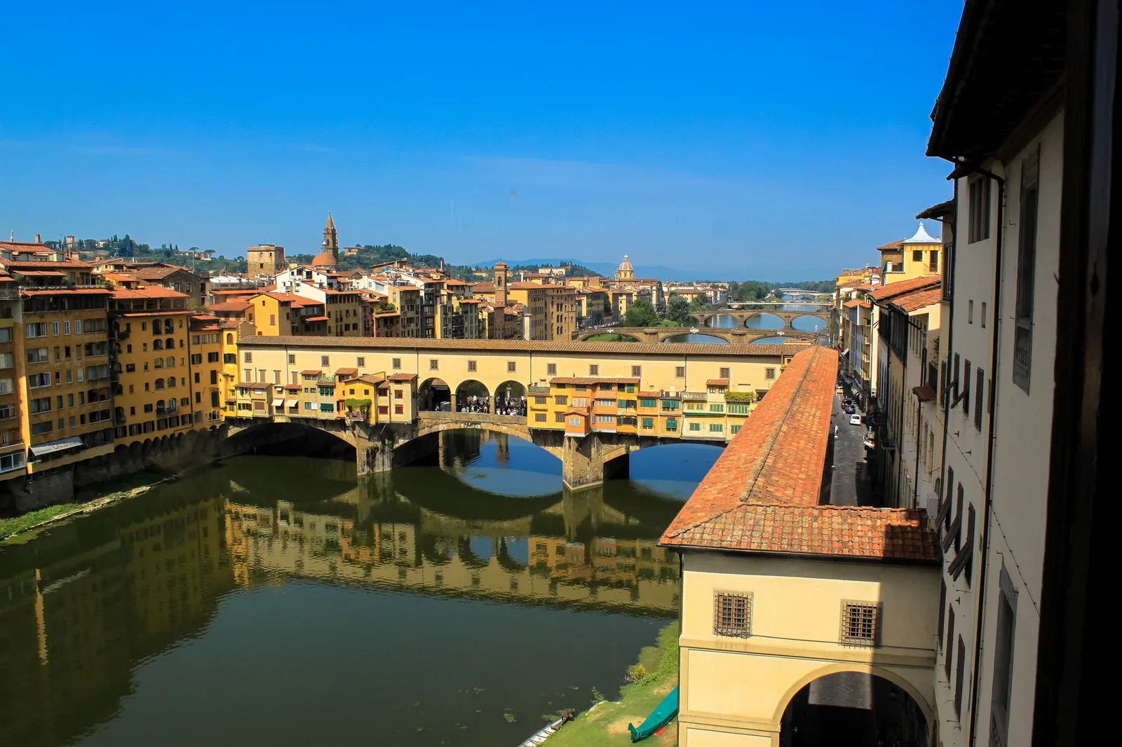 Ponte Vecchio and the roof of the Vasari Corridor seen from the Uffizi