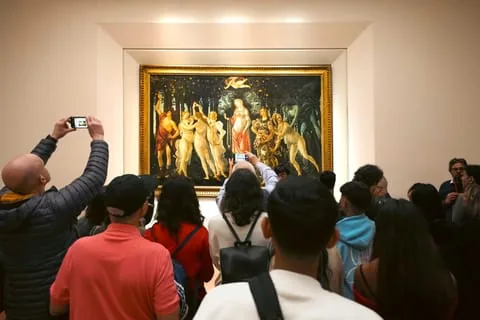 Botticelli's Birth of Venus — Uffizi Gallery skip the line guided tour highlight